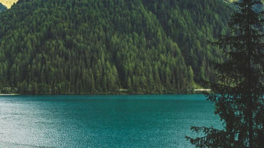 Escursione facile ad anello al lago di Anterselva