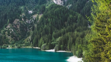 Escursione facile ad anello al lago di Anterselva