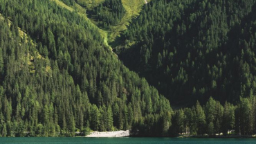 Escursione facile ad anello al lago di Anterselva