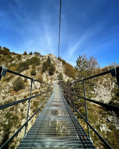 Escurione Facile al Ponte tibetano di Roccamandolfi